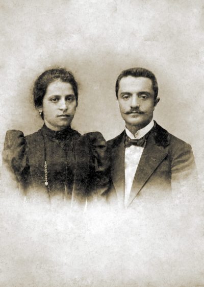 Alfred (Efroim) Koonin and Malka Koonin,  died in 1934. She died around 1963.